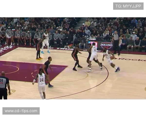 骑士复仇热火哈登串联七人上双 骑士复仇热火哈登串联七人上双