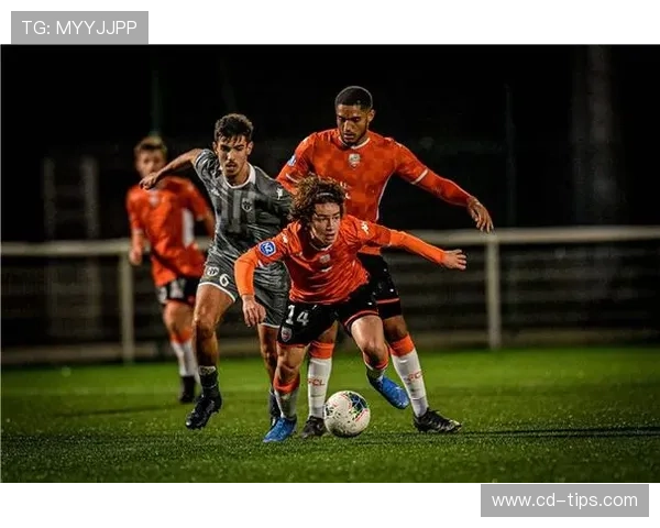 卡昂客战布尔格力争连胜